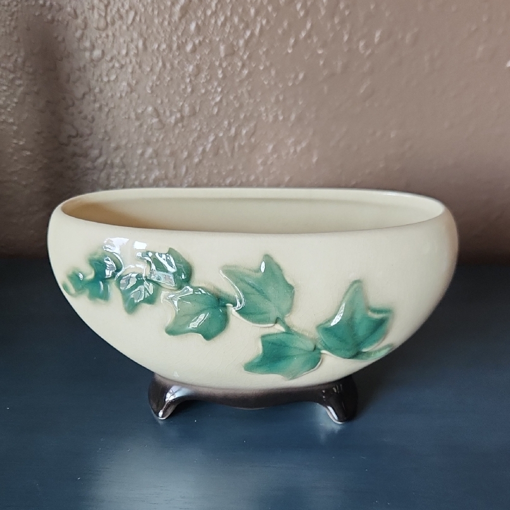 Royal Copley C. 1950 Ivy Planter Vase